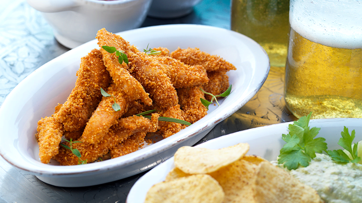 Crispy chicken nachos